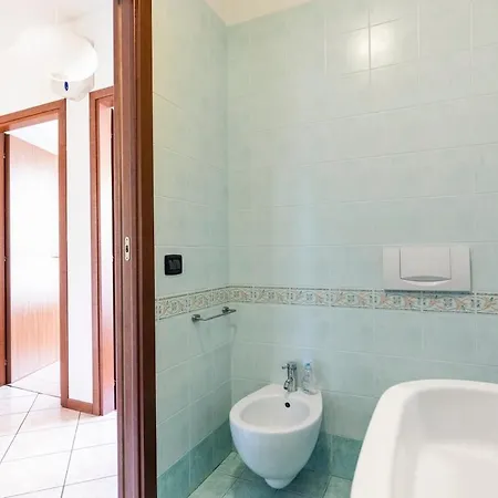 Beatrice Apartment *